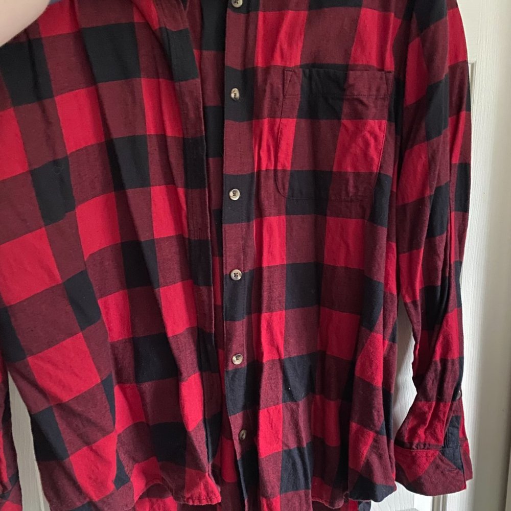 Sonoma XXL Red Plaid Button-Up - Picture 3 of 3
